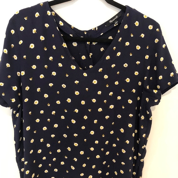 Madewell flowered dress with back accent buttons - Picture 11 of 11